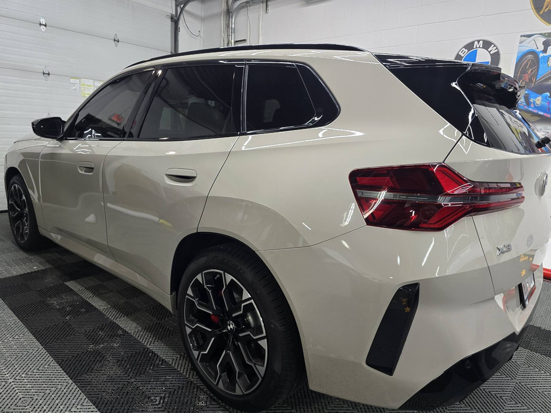 BMW X-series · color change