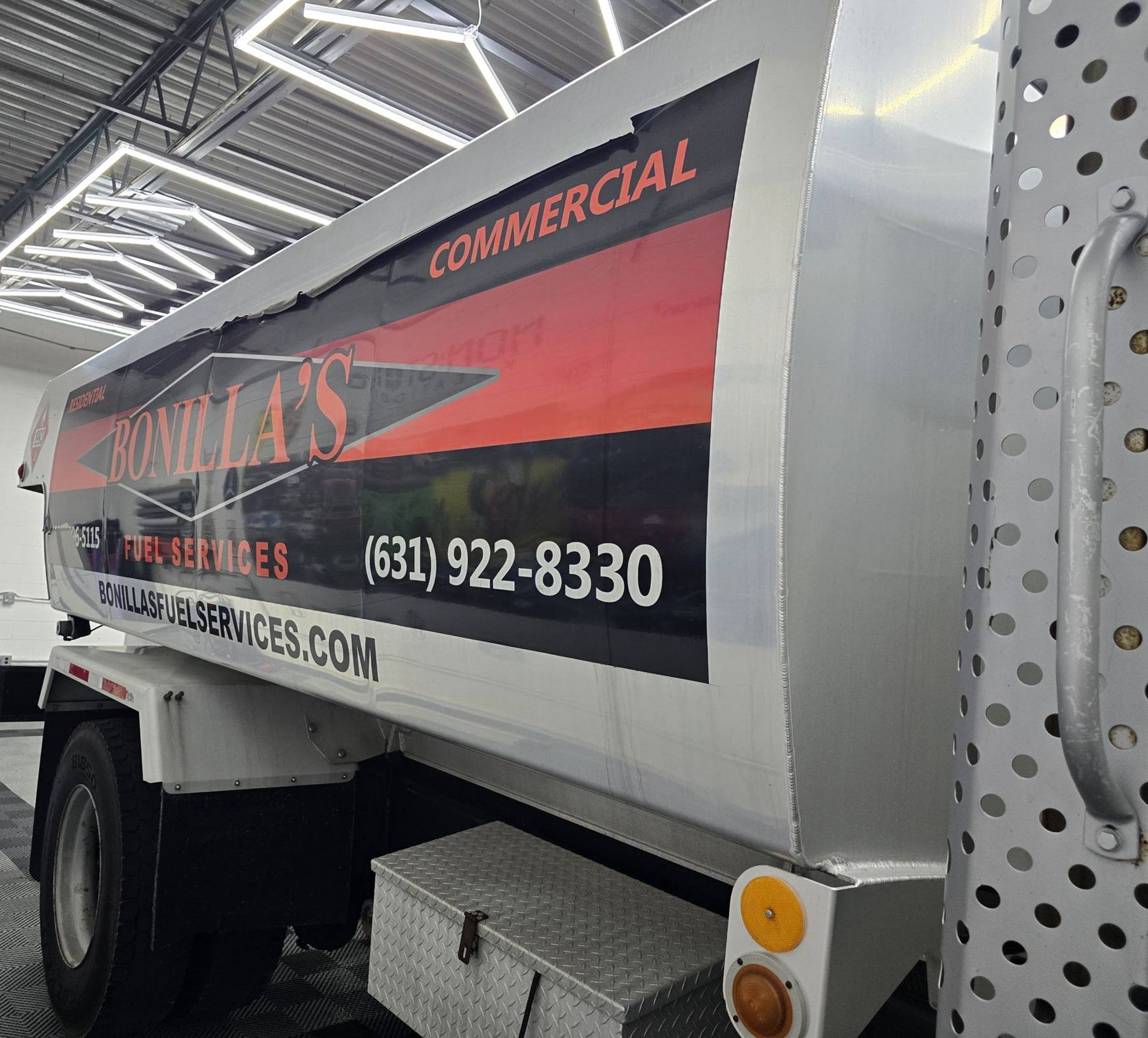 Bonilla's Fuel · tanker graphics