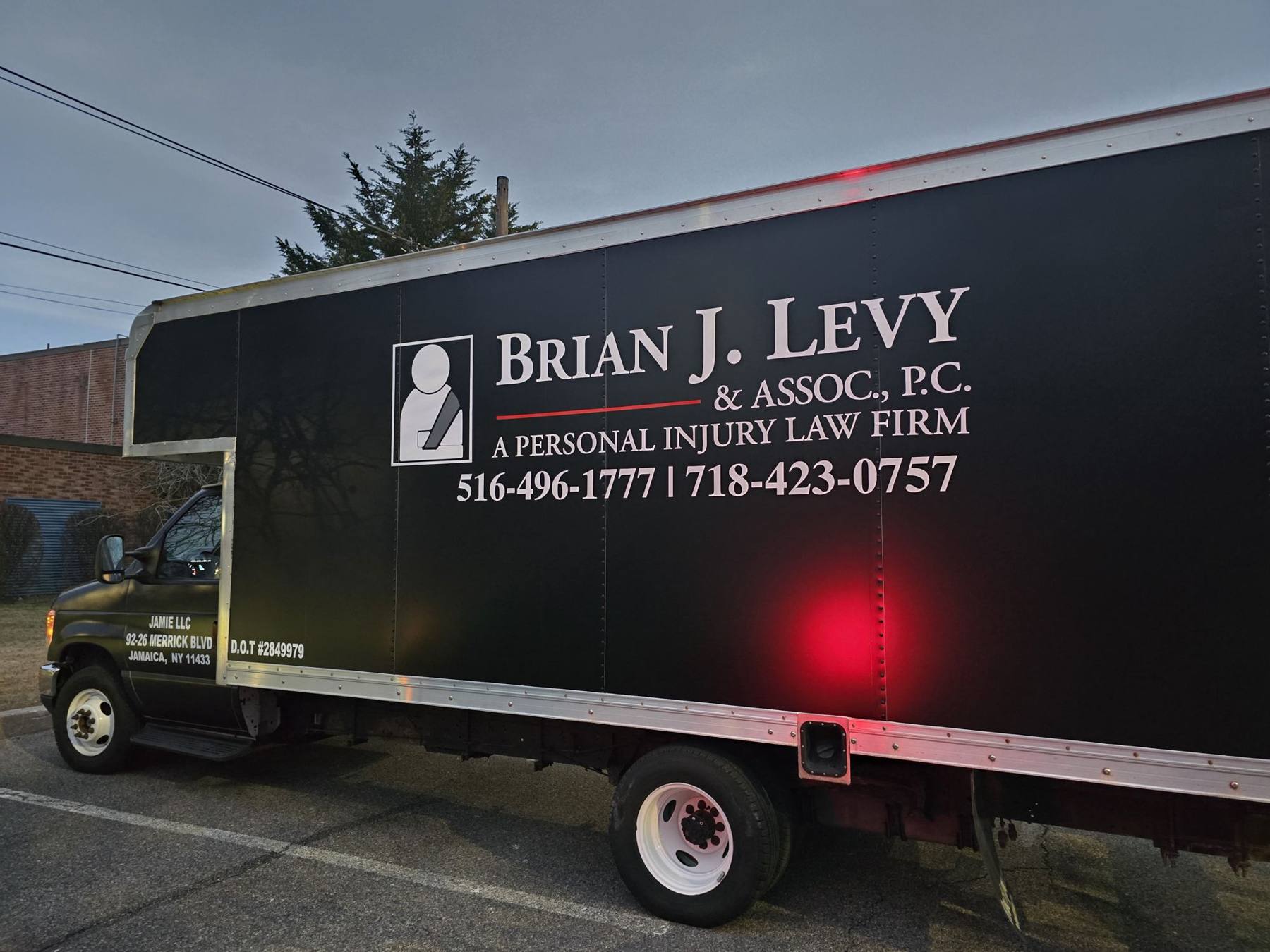 Box truck · commercial graphics