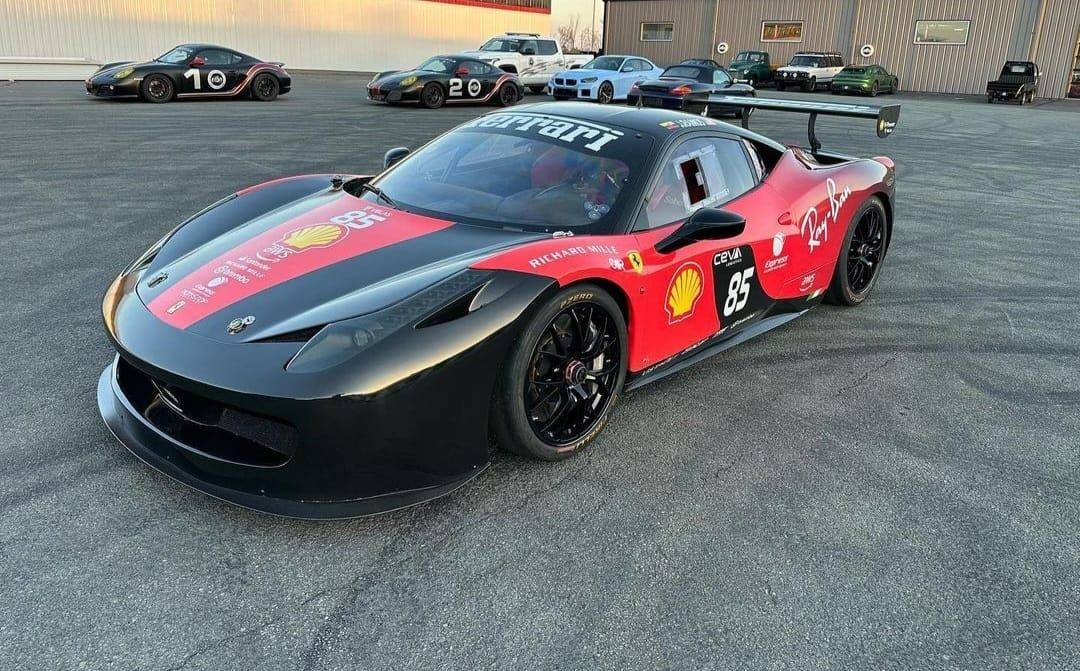 Ferrari 458 · race livery
